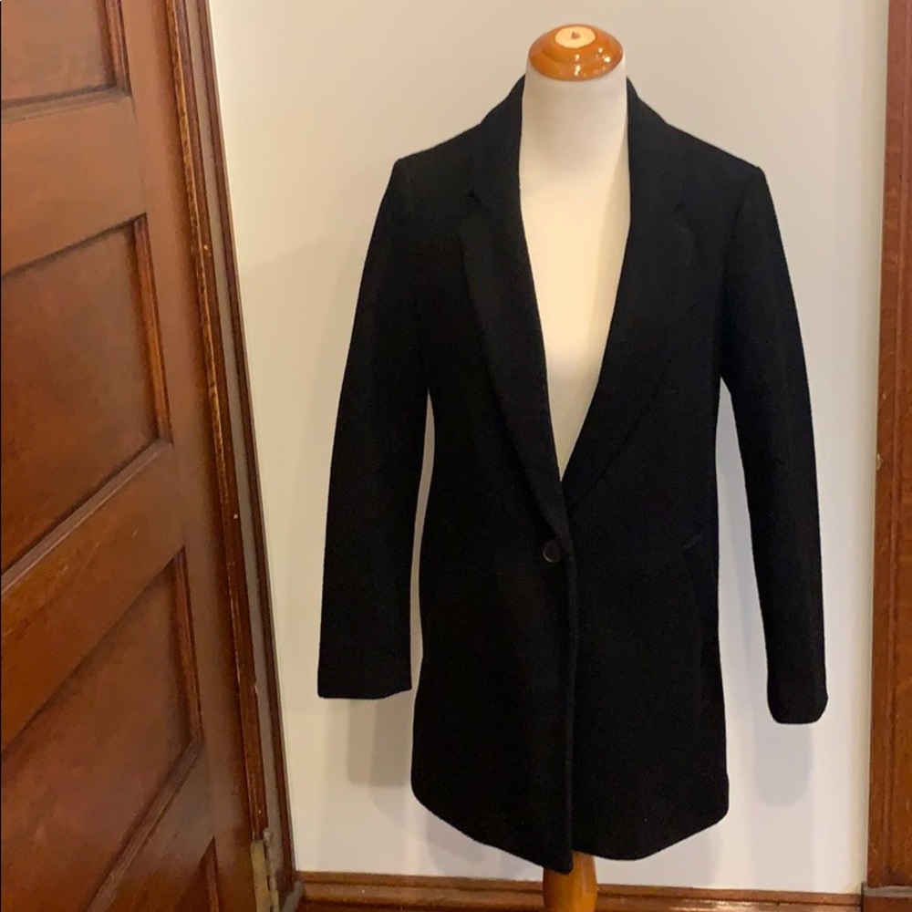 Old Navy long wool like blazer in black